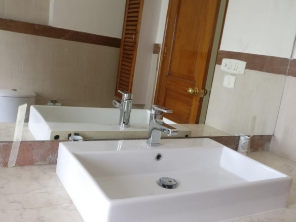 Duplex Floor For Lease in Vasant Vihar