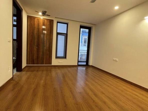 4 BHK for rent Green Park