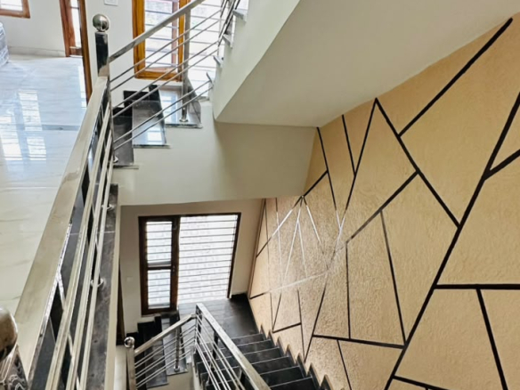3BHK Duplex For Sale In Sahastradhara Road Dehradun.