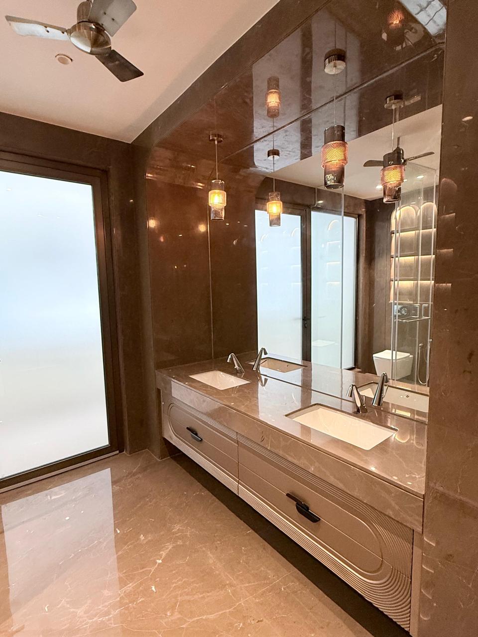 Brand New Floor  For Sale In Greater Kailash 2 South Delhi.