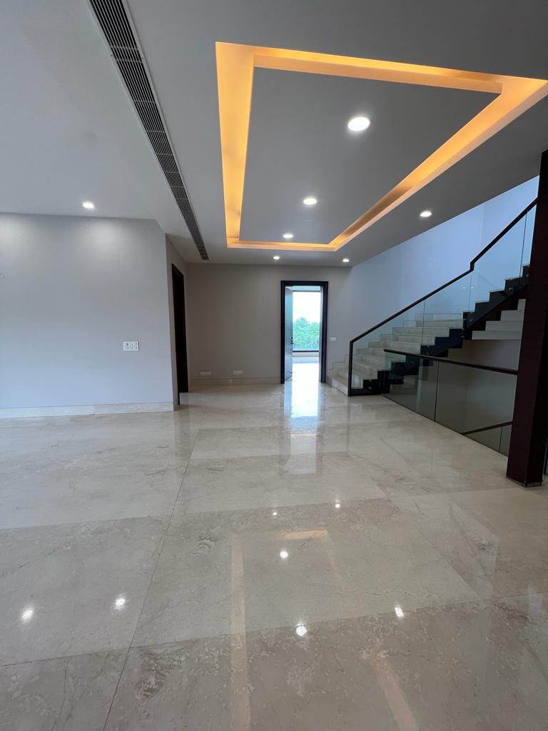 14 Farmhouse For Rent In Vasant Kunj South Delhi.