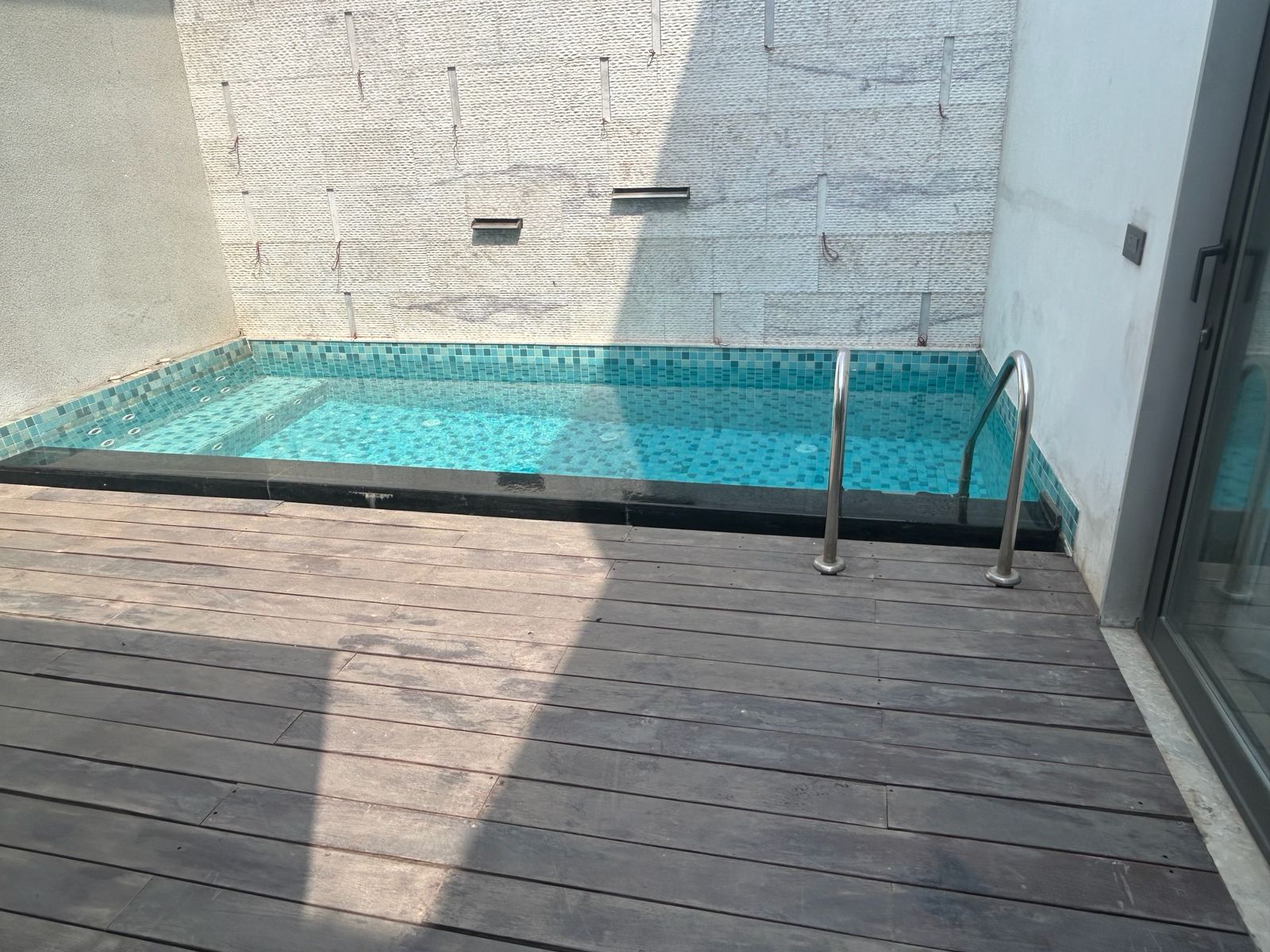 Farm House For Sale In Vasant Kunj South Delhi.