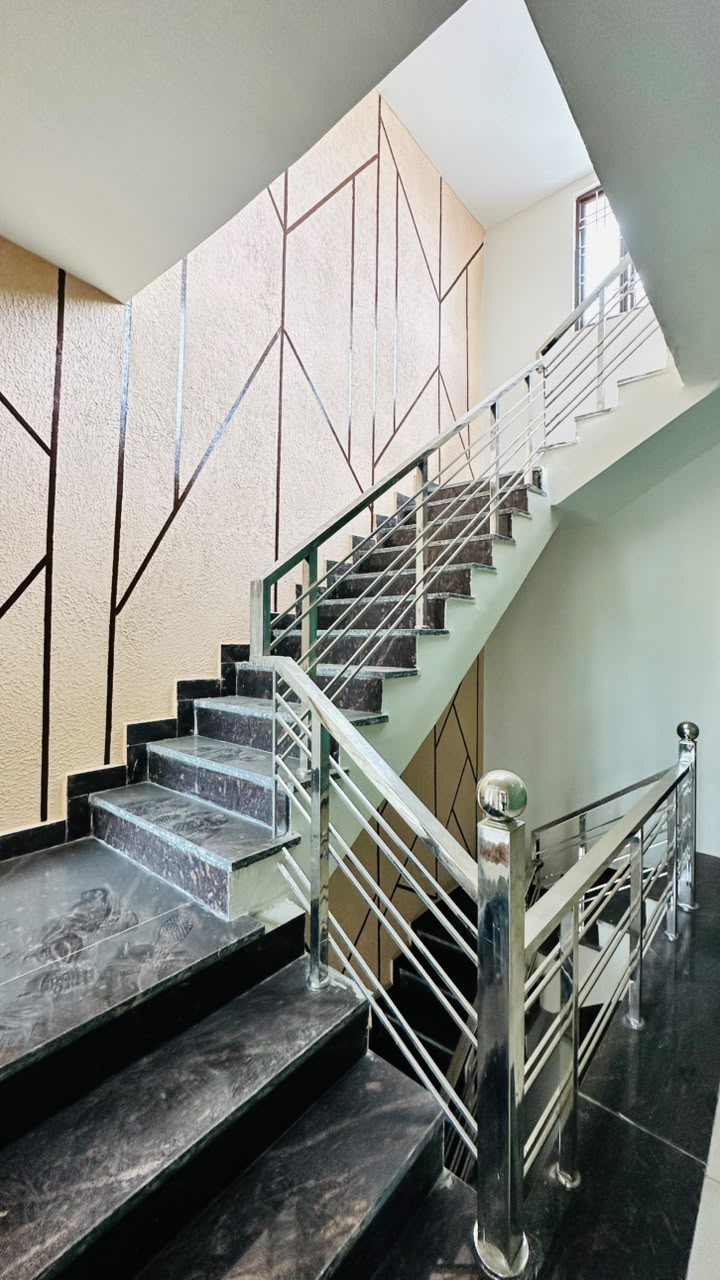 3BHK Duplex For Sale In Sahastradhara Road Dehradun.