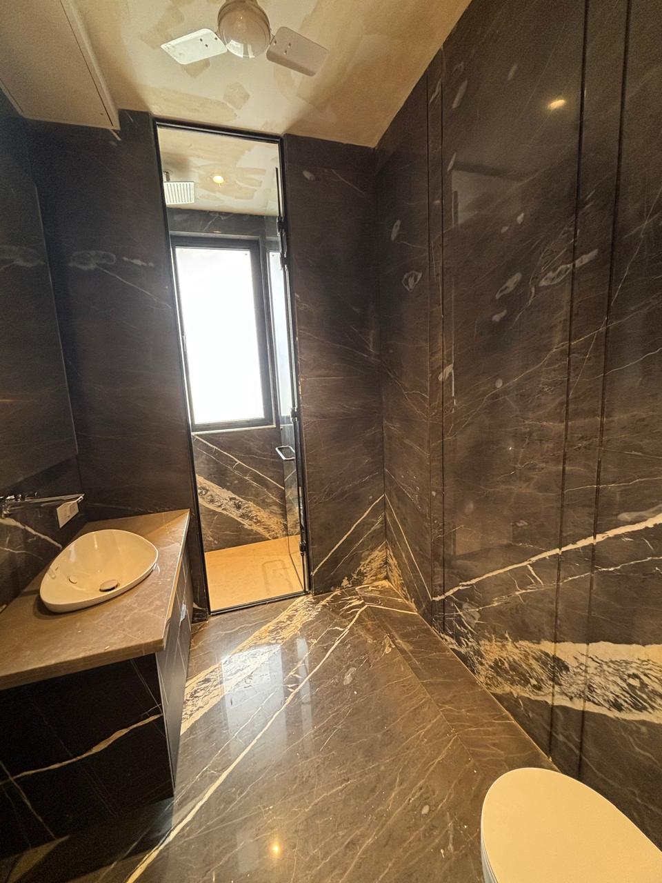 5 4BHK For Sale In Defence Colony South DELHI.