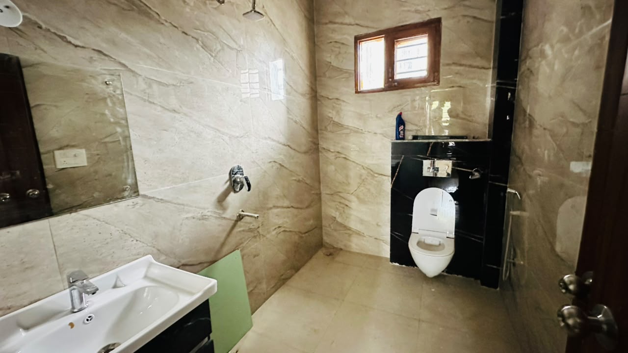 3BHK Duplex For Sale In Sahastradhara Road Dehradun.